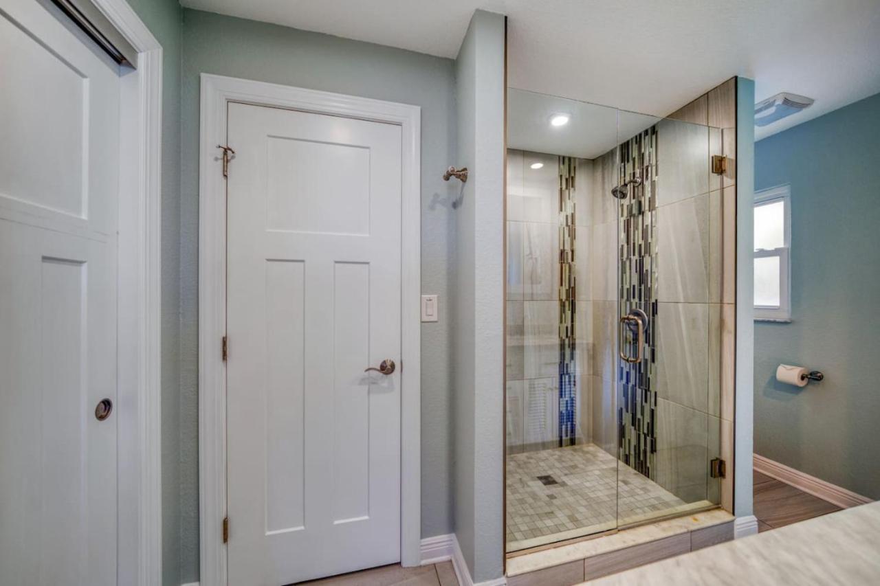 Four Shores Unit 3 Gulf Condo Direct Gulf With Pool And Spa Clearwater Beach Eksteriør bilde