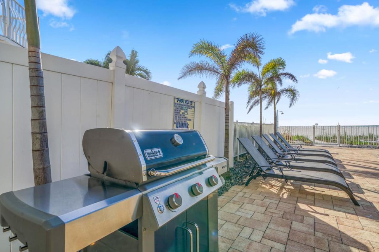 Four Shores Unit 3 Gulf Condo Direct Gulf With Pool And Spa Clearwater Beach Eksteriør bilde